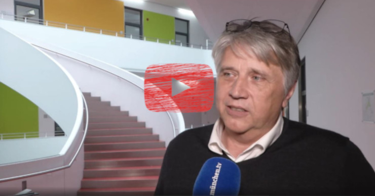 Theo Albrecht, Schulleiter der Städtischen Berufsschule für das Metzgerhandwerk in München, im Kurzfilm zur STARK-Unterrichtseinheit